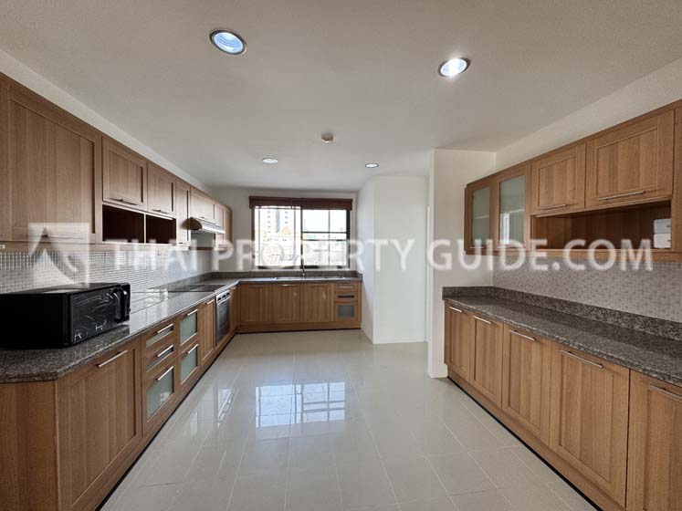 Apartment in Sathorn 